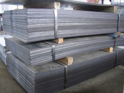 Stacking of Steel sheet in Fleifel factory.